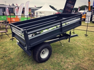 Tipping Trailers 15
