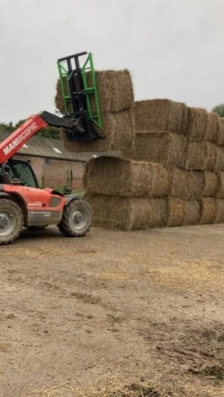 Spiked Bale Grabs 9